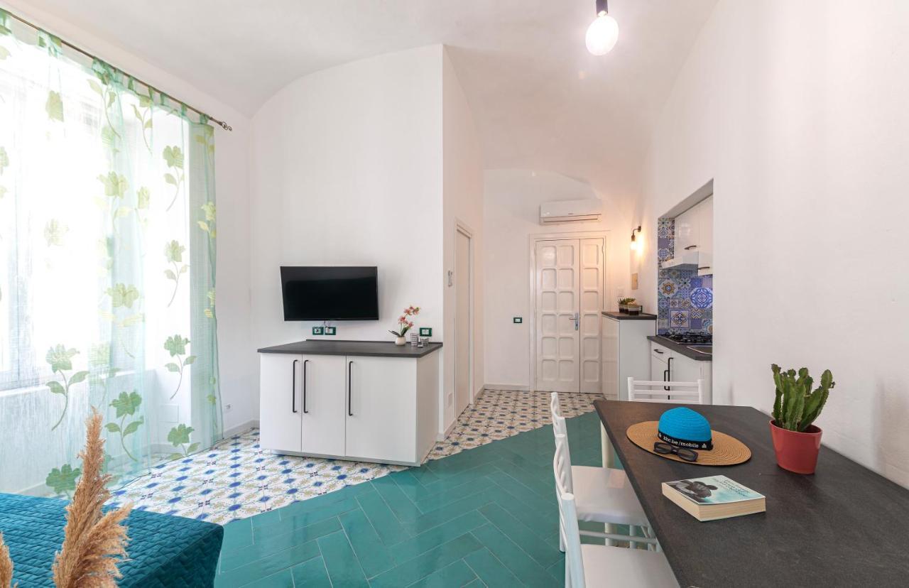 Ischia Domus Apartment Ngoại thất bức ảnh
